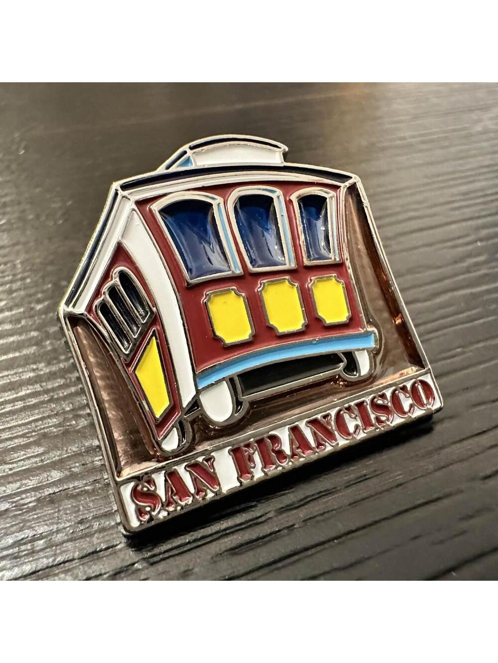 San Francisco Cable Car Souvenir Lapel Pin Enamel Trolley PD China Travel Pin